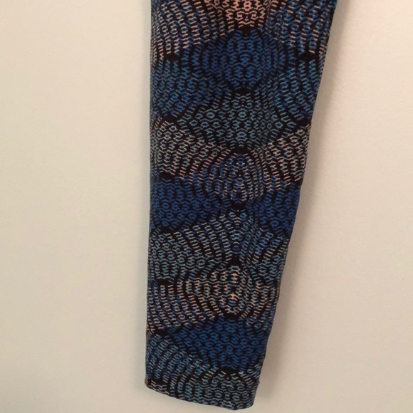 LulaRoe Leggings - Picture 7 of 7